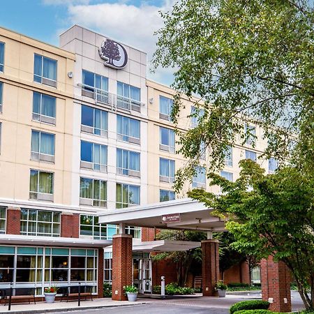 Doubletree By Hilton Hotel Boston Bayside Exterior foto