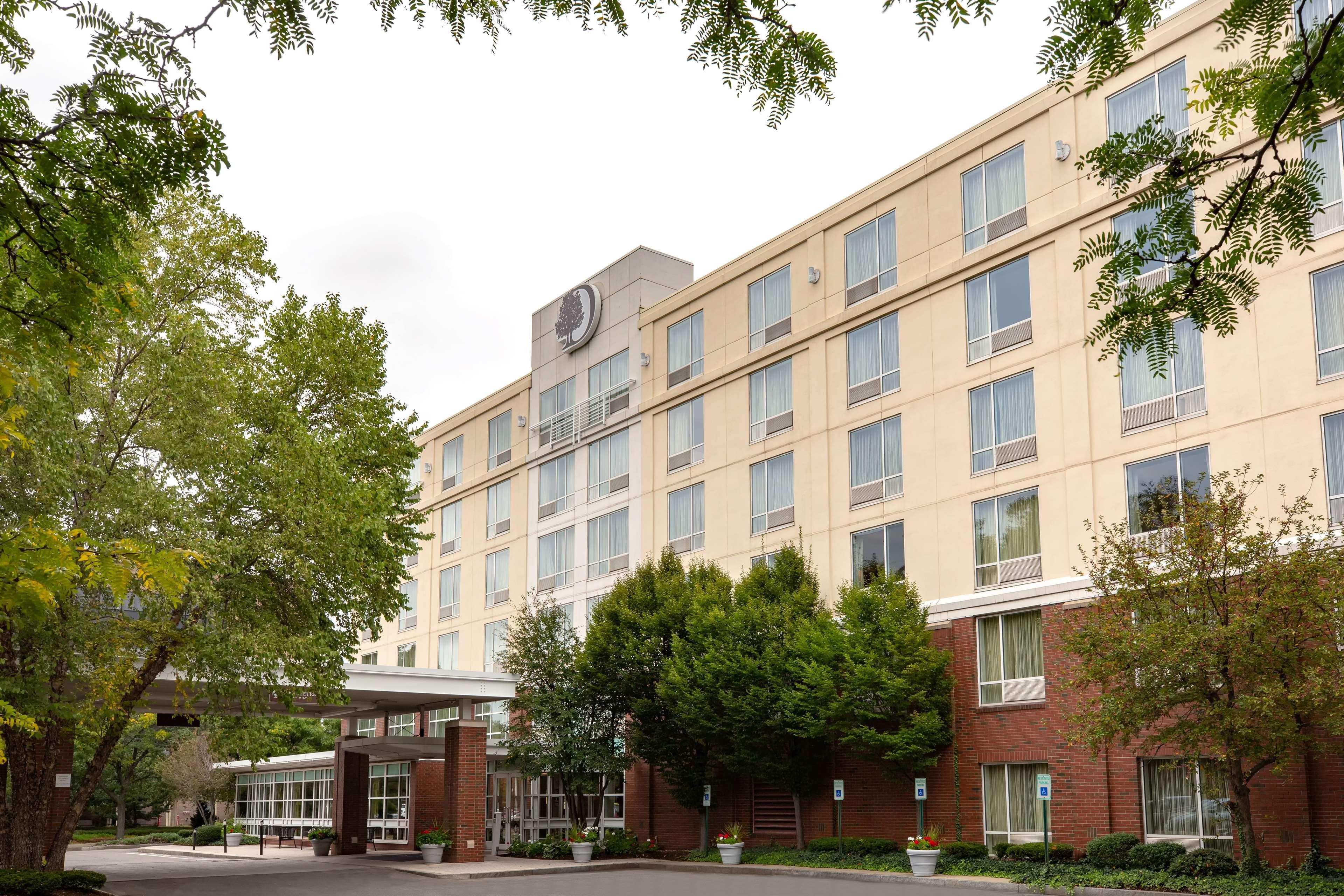 Doubletree By Hilton Hotel Boston Bayside Exterior foto